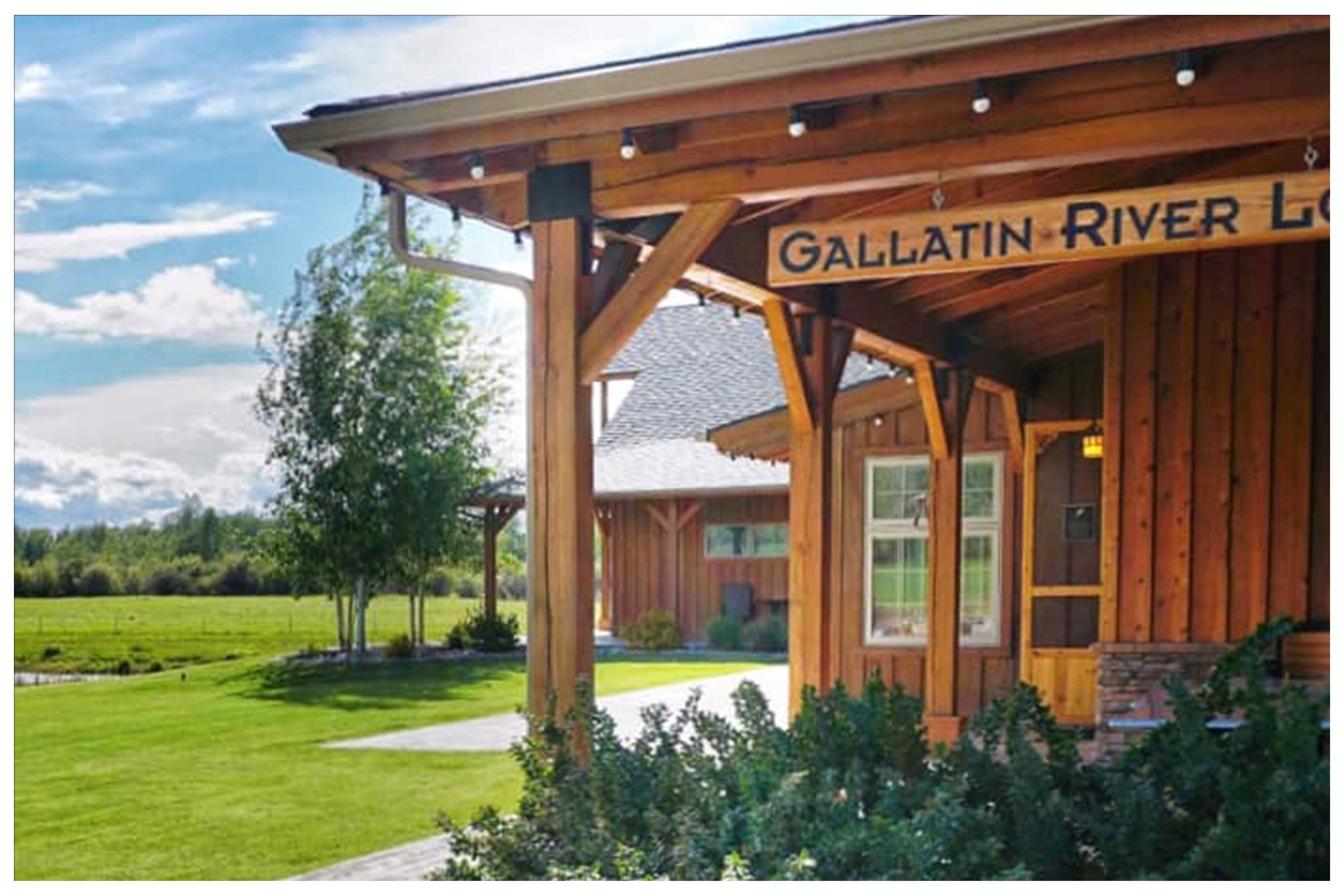 the outside of the gallatin river lodge in bozeman montana