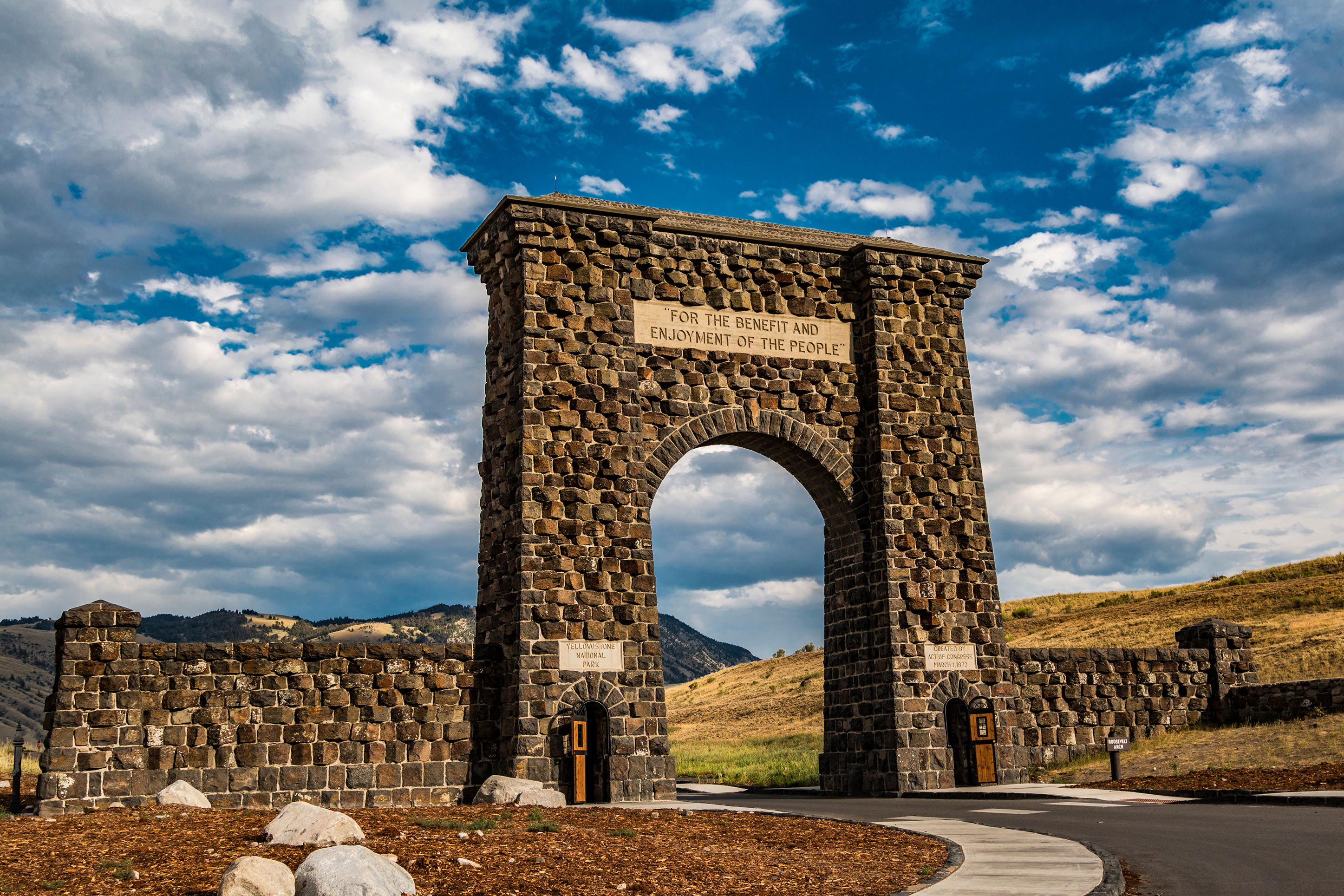 How Far Is Bozeman From Yellowstone National Park?