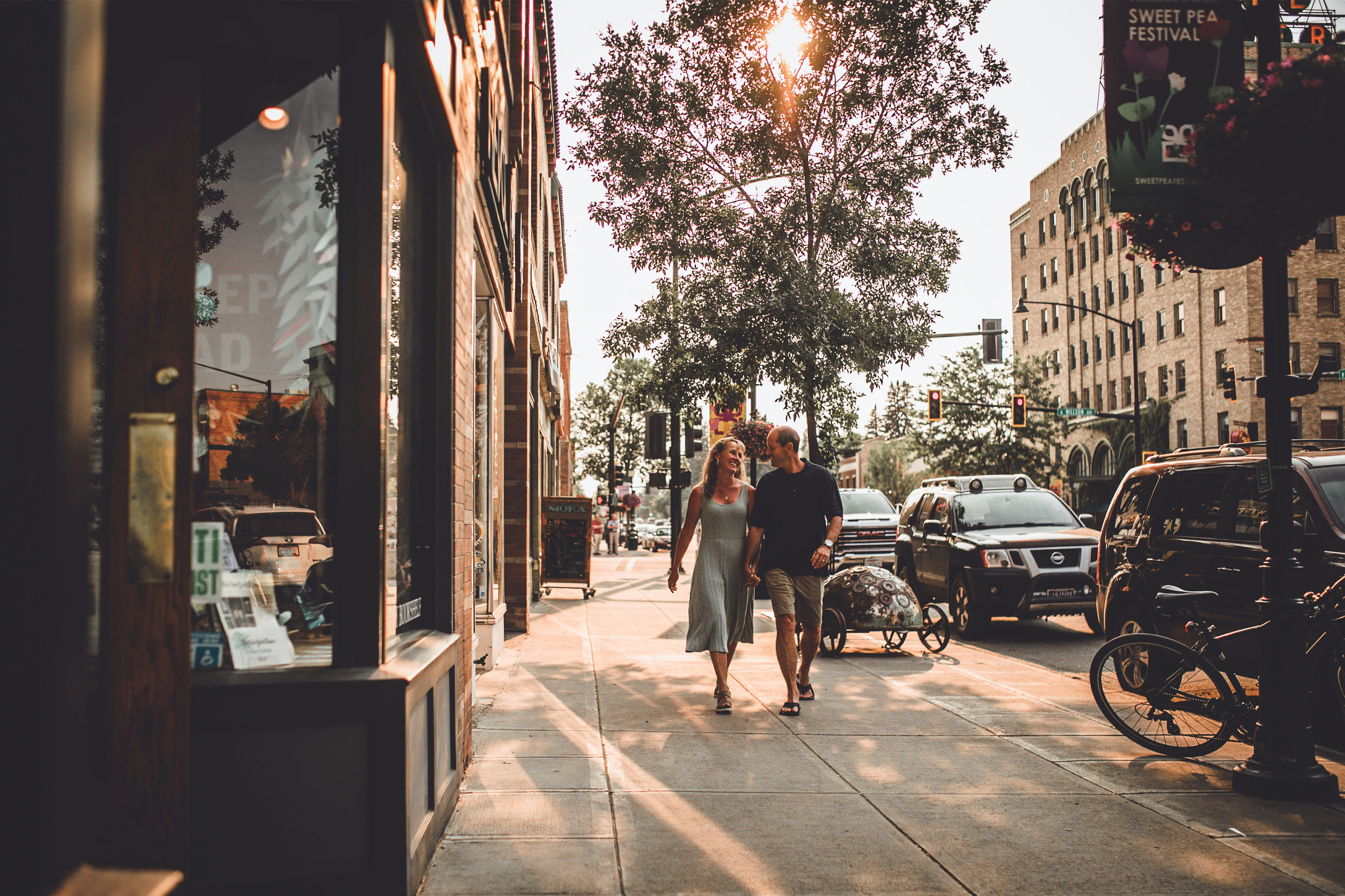 Couple walking downtown Bozeman.