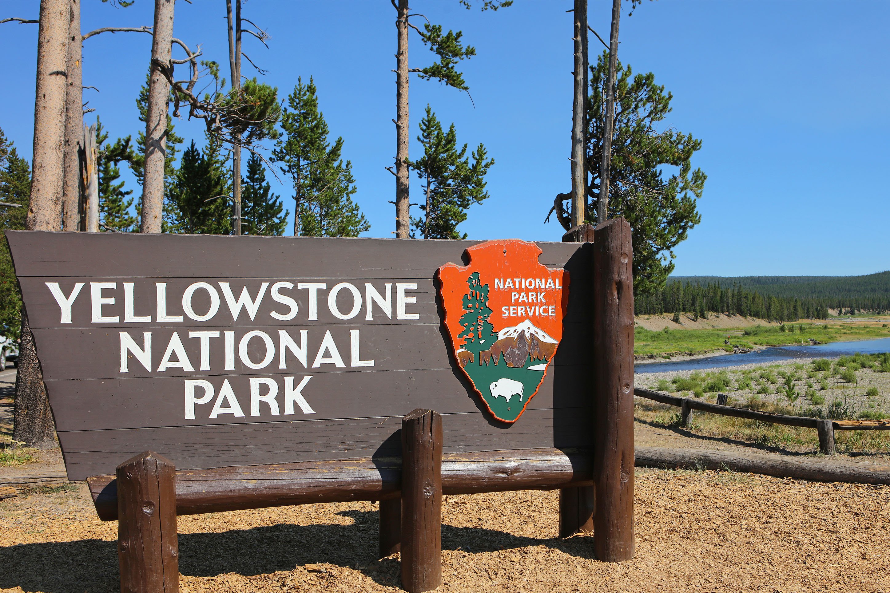 Entrance sign at Yellowstone National Park