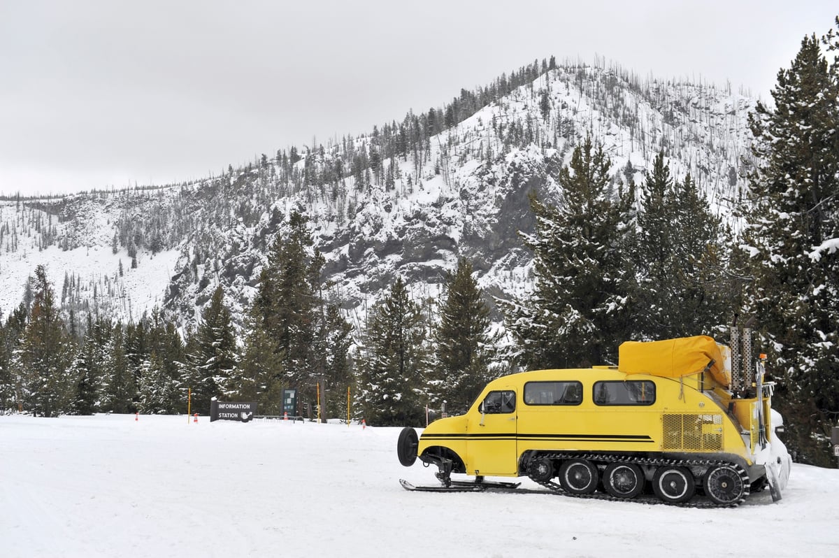 Winter photos of Yellowstone National Park